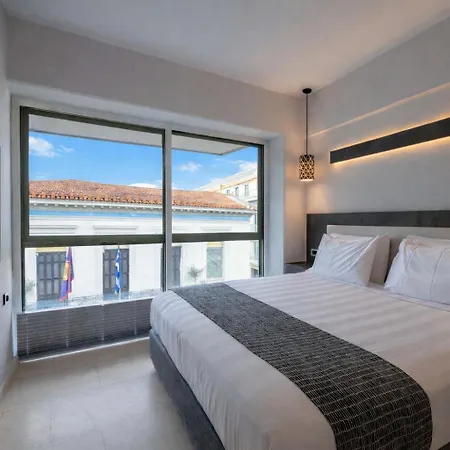 Boutie Suite, A Kalamatastay *